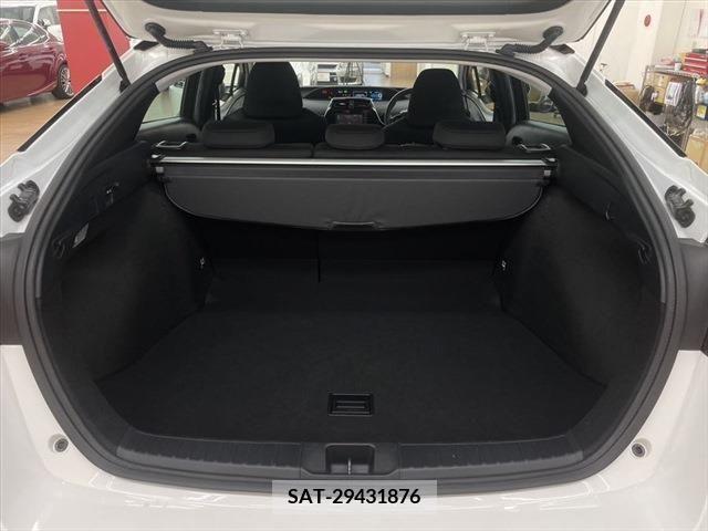 Toyota PRIUS 2021-06 322480-9