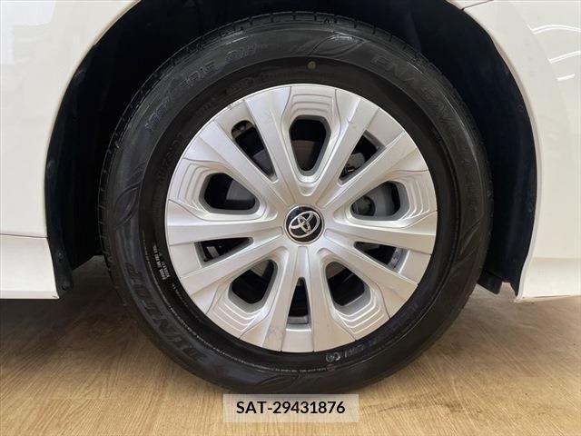 Toyota PRIUS 2021-06 322480-12