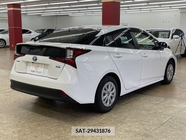 Toyota PRIUS 2021-06 322480-16