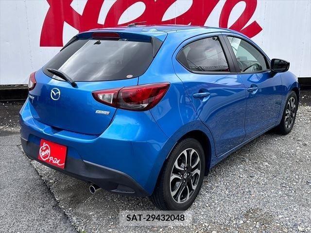 Mazda DEMIO 2014-11 301913-17