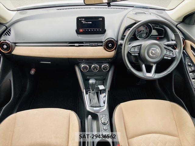 Mazda DEMIO 2017-07 350060-1