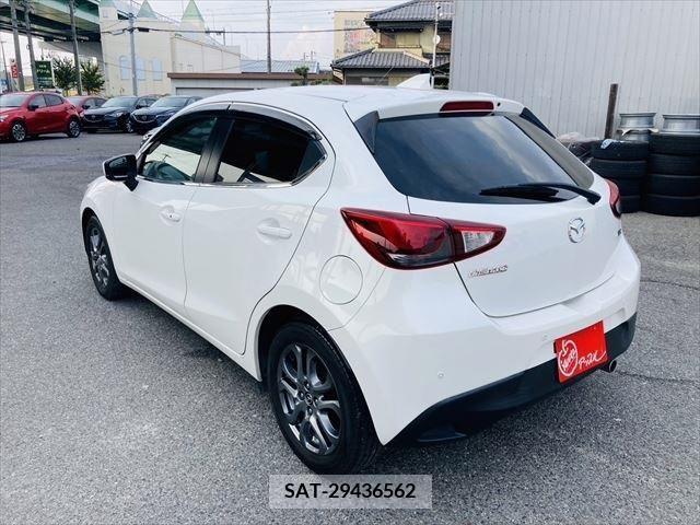 Mazda DEMIO 2017-07 350060-19