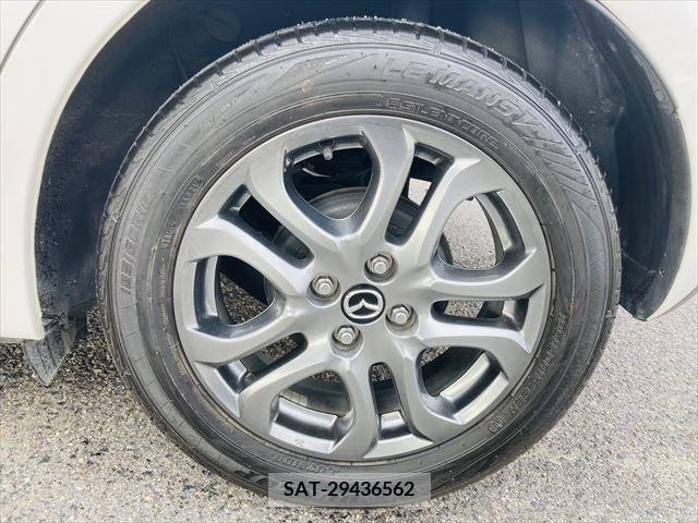 Mazda DEMIO 2017-07 350060-28