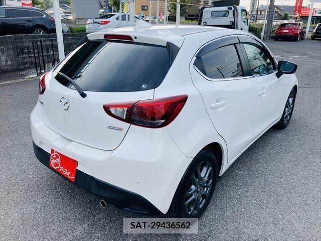 Mazda DEMIO 2017-07 350060-17