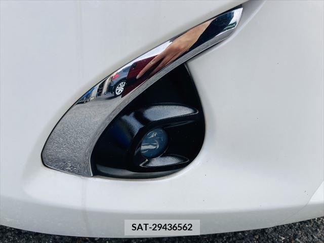 Mazda DEMIO 2017-07 350060-24