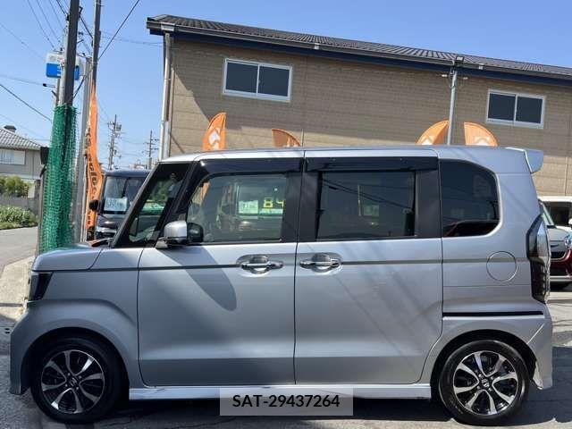 Honda N BOX CUSTOM 2018-02 279130-9