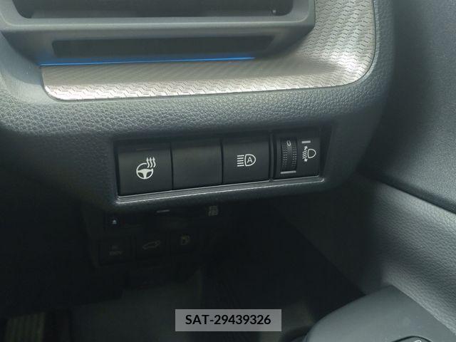 Toyota PRIUS 2023-04 245572-15