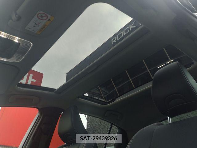 Toyota PRIUS 2023-04 245572-3