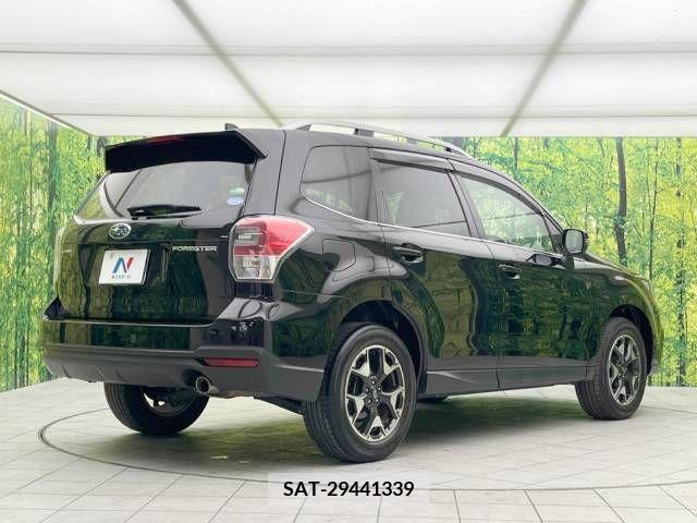 Subaru FORESTER 2017-11 382411-17