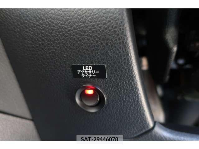 Subaru WRX S4 2016-02 290157-19