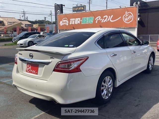 Nissan TEANA 2015-04 234757-4