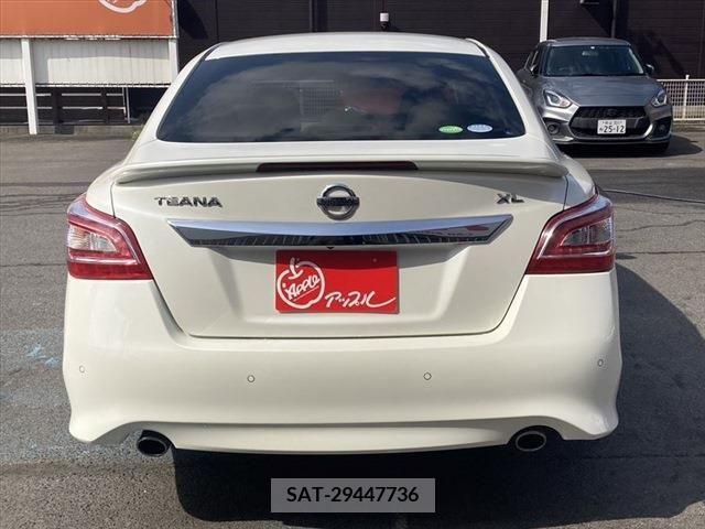 Nissan TEANA 2015-04 234757-5