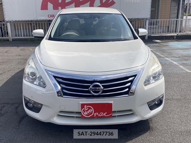 Nissan TEANA 2015-04 234757-1