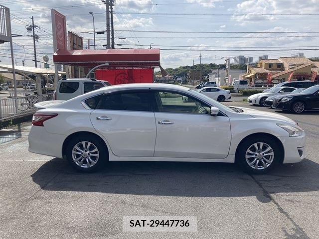 Nissan TEANA 2015-04 234757-3