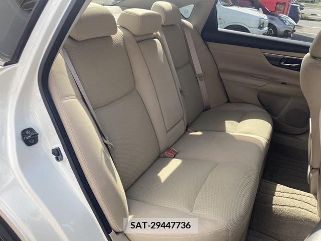 Nissan TEANA 2015-04 234757-20