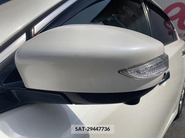 Nissan TEANA 2015-04 234757-8