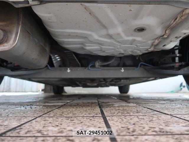 Nissan CUBE 2010-09 219807-19