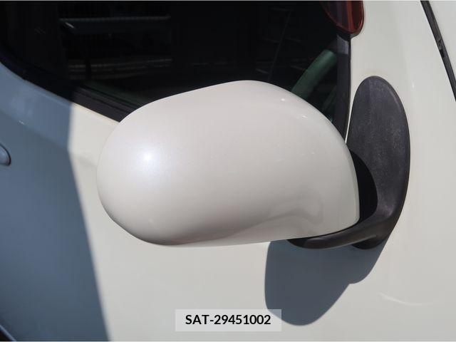 Nissan CUBE 2010-09 219807-10