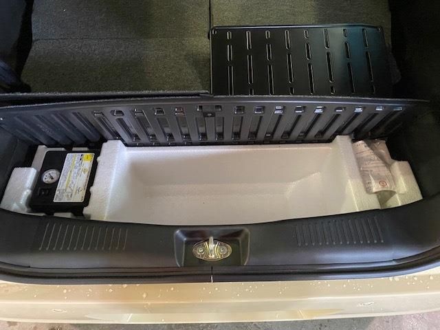Suzuki WAGON R 2022-12 23725-26