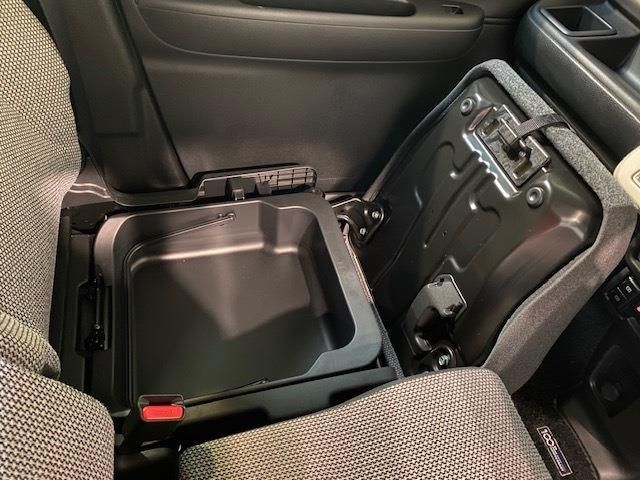 Suzuki WAGON R 2022-12 23725-17
