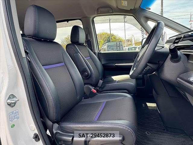 Honda e 2019-09 227947-15