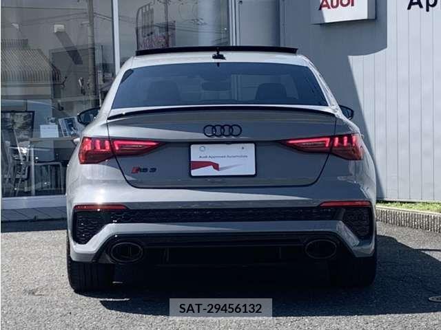 Audi S3 2022-04 356621-3