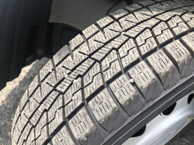 Toyota PIXIS EPOCH 2017-04 5011-17