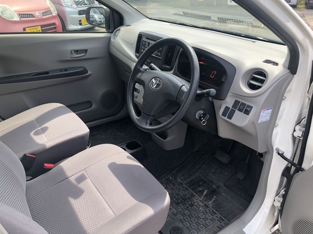 Toyota PIXIS EPOCH 2017-04 5011-4