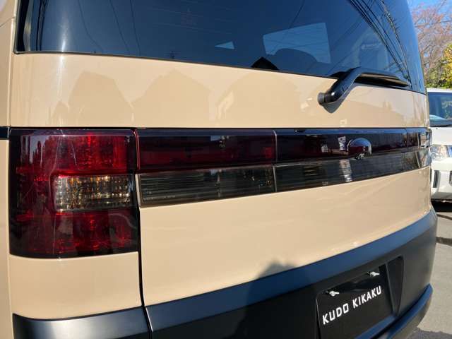 Mitsubishi DELICA D5 2010-07 181571-9
