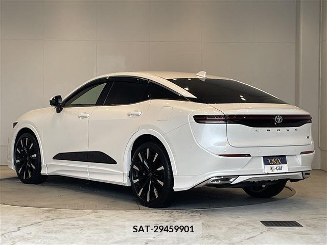 Toyota CROWN 2023-01 297728-13