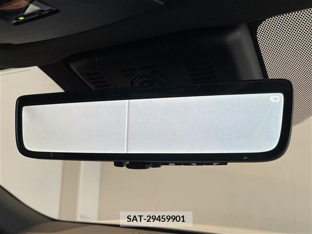 Toyota CROWN 2023-01 297728-11