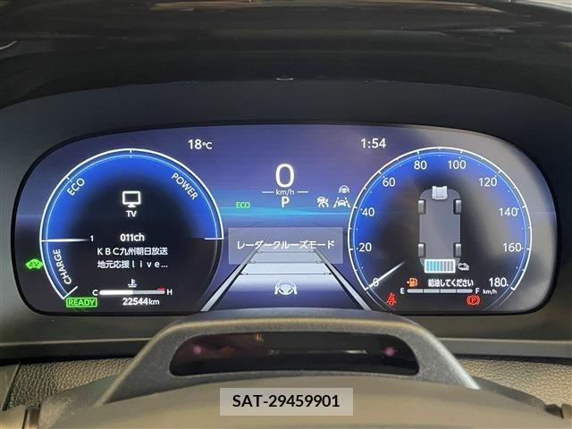 Toyota CROWN 2023-01 297728-6