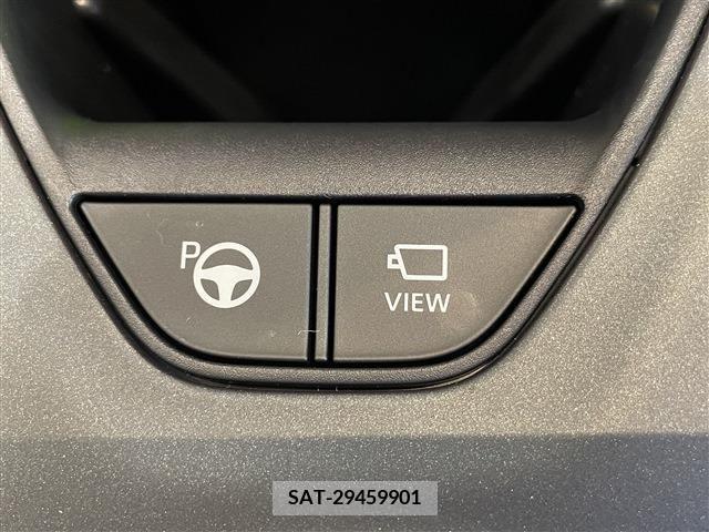 Toyota CROWN 2023-01 297728-16