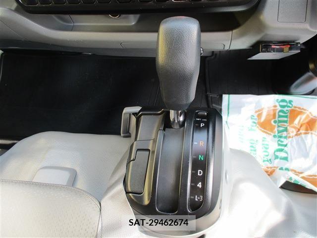Hino DUTRO 2016-11 385120-11