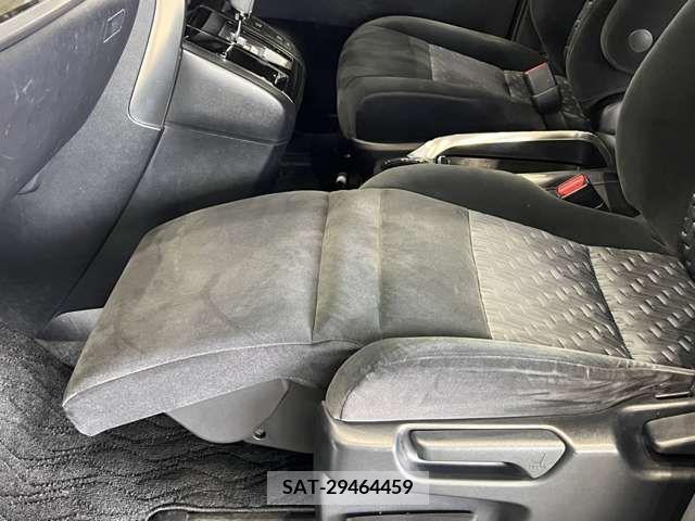 Toyota VELLFIRE 2015-05 289107-6