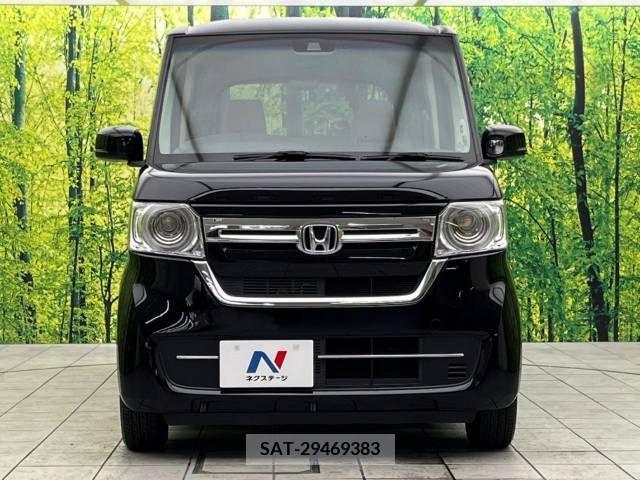 Honda N BOX 2021-11 241452-14