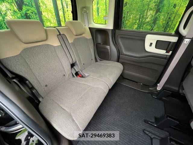 Honda N BOX 2021-11 241452-9