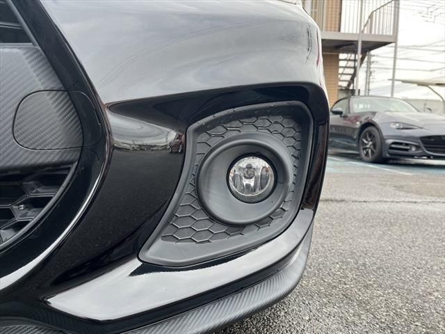Suzuki SWIFT 2019-03 185219-10