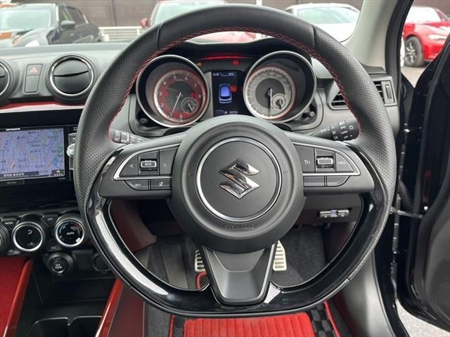 Suzuki SWIFT 2019-03 185219-24