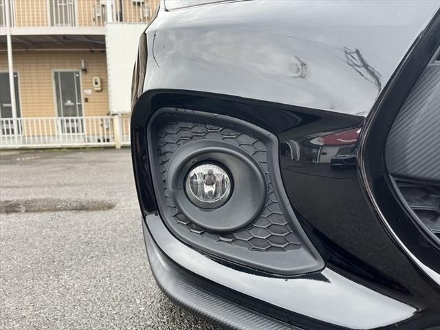 Suzuki SWIFT 2019-03 185219-11