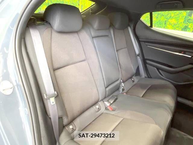 Mazda MAZDA3 2019-07 243959-9