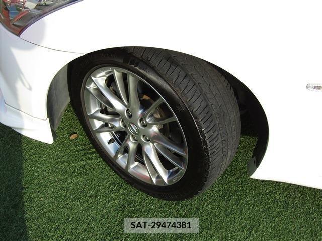 Nissan SKYLINE 2013-08 210841-9