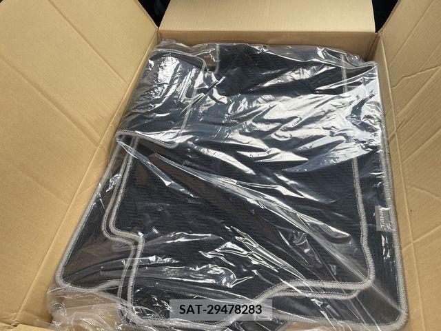 Toyota TANK 2019-03 381353-8
