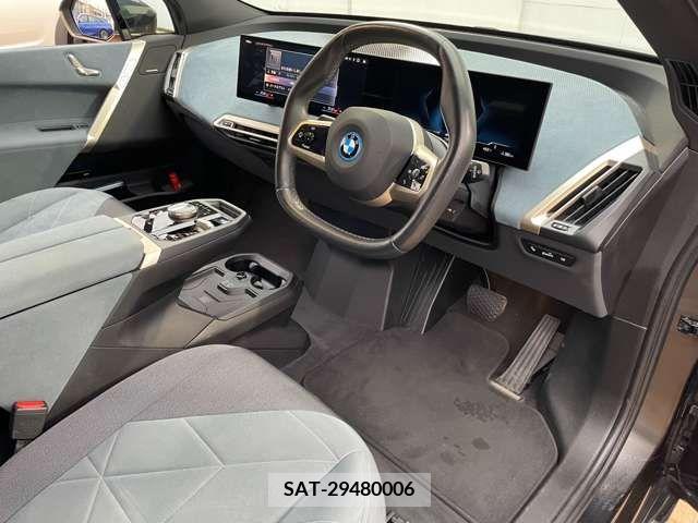 Bmw IX 2022-03 293748-15