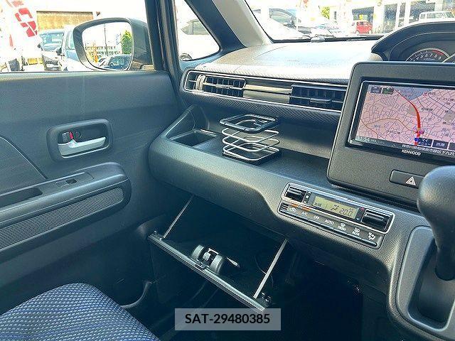 Suzuki WAGON R 2017-10 311899-23
