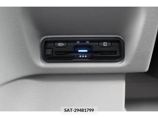 Honda N BOX 2023-12 239628-4