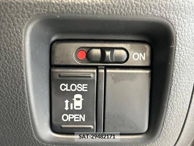Honda N BOX CUSTOM 2016-03 364990-17