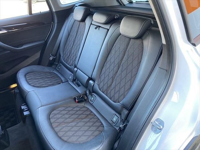 Bmw X1 2015-10 14780-22