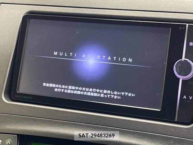 Toyota PRIUS 2014-03 257054-2