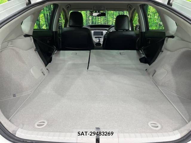 Toyota PRIUS 2014-03 257054-10